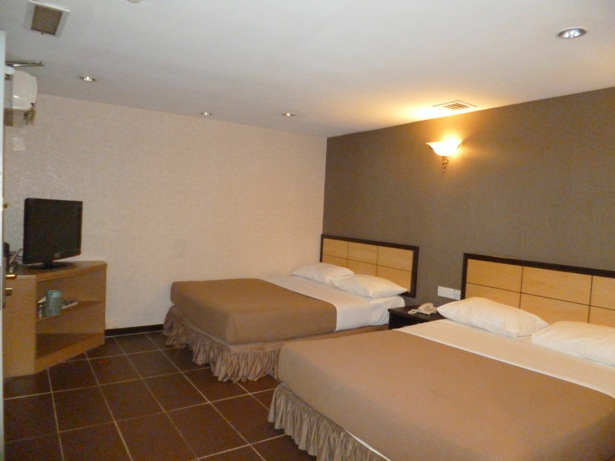 Jj Boutique Hotel - Damansara Perdana ペタリンジャヤ エクステリア 写真