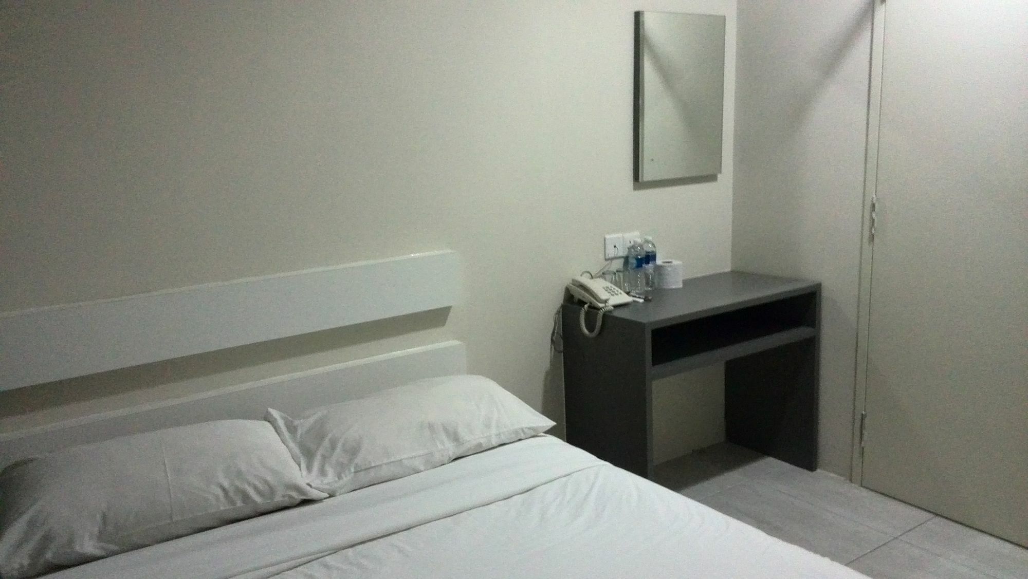 Jj Boutique Hotel - Damansara Perdana ペタリンジャヤ エクステリア 写真